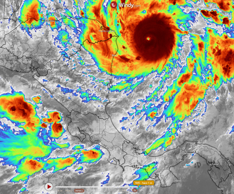 Eta ya es huracán y se intensificará a la categoría 4 antes de tocar tierra en Nicaragua