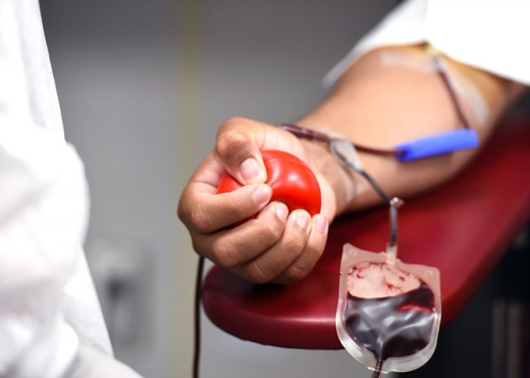 Facebook notificará a costarricenses cuando se requieran donantes de sangre 