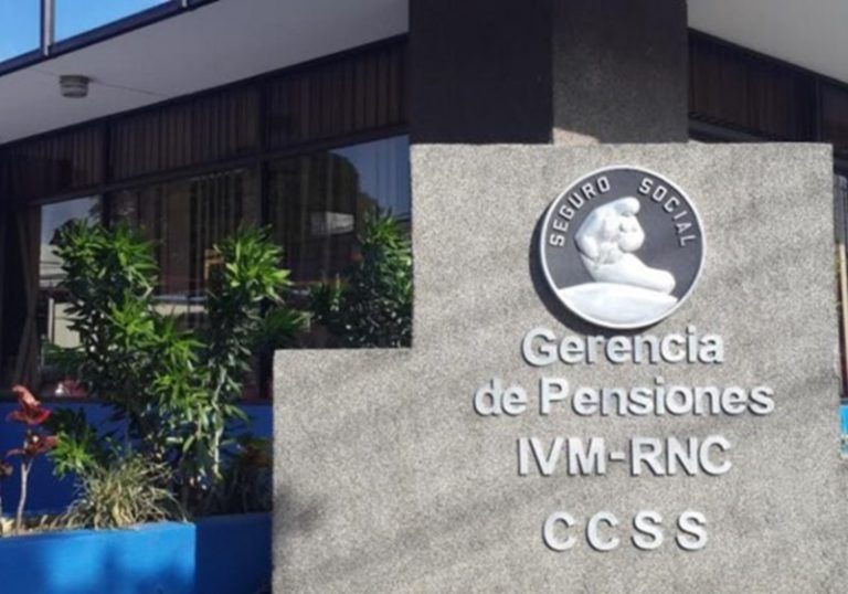 CCSS pagará 91 mil millones en aguinaldos a 422 mil pensionados este fin de semana