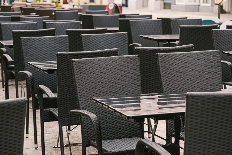 Cámara de Restaurantes pide que restricción nocturna inicie a media noche