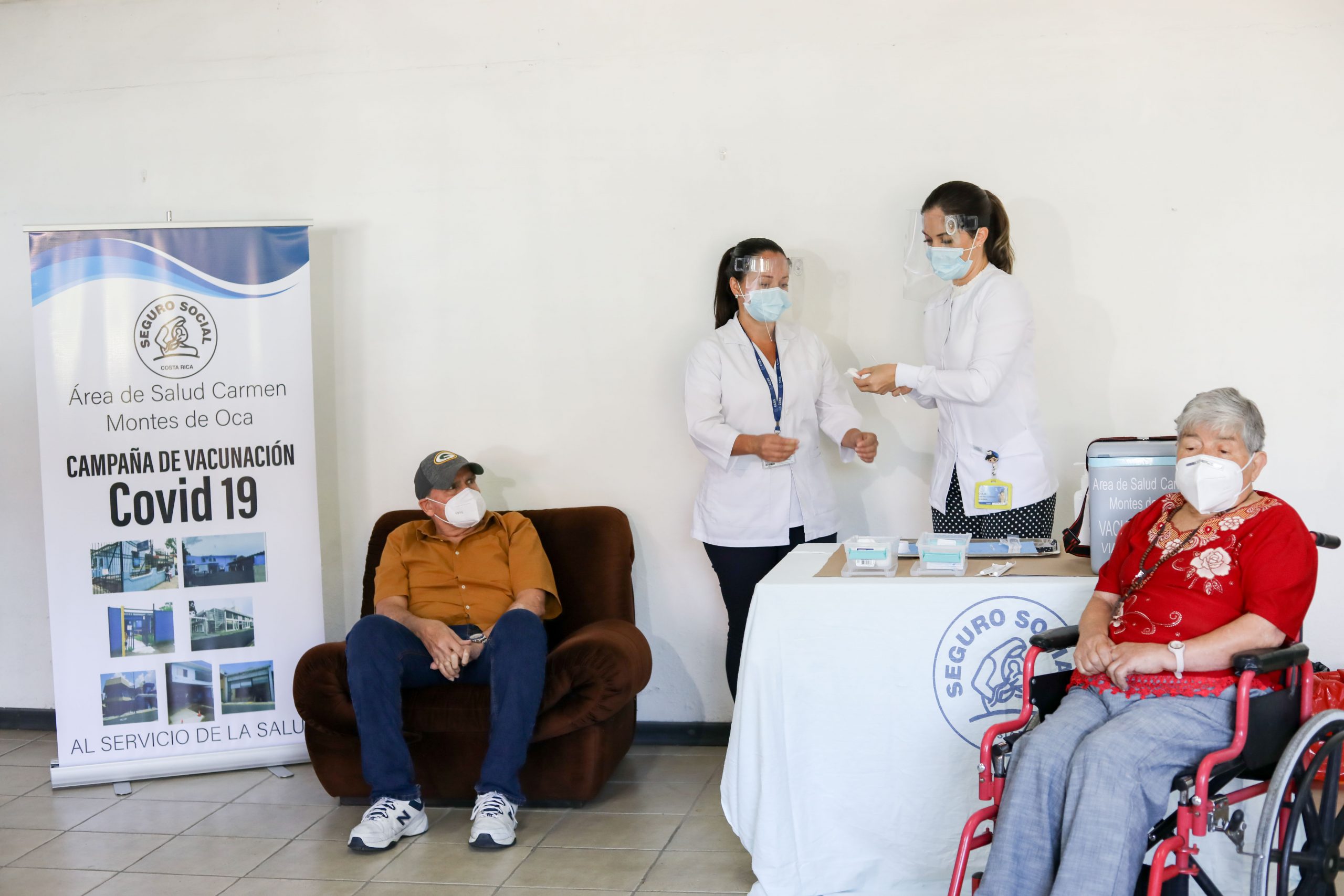 Imagen principal del artículo: CCSS despacha 71.940 nuevas dosis de vacuna contra la COVID-19 para aplicar esta semana