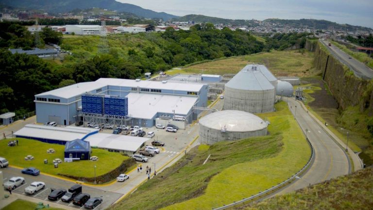 Contraloría señala deficiencias en proyectos de saneamiento de aguas residuales del AyA