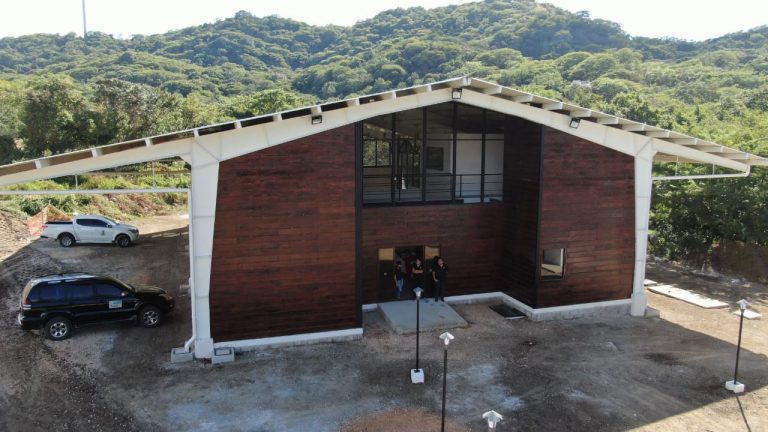 Guanacaste estrenó su primer Centro de Recuperación de Residuos Valorizables