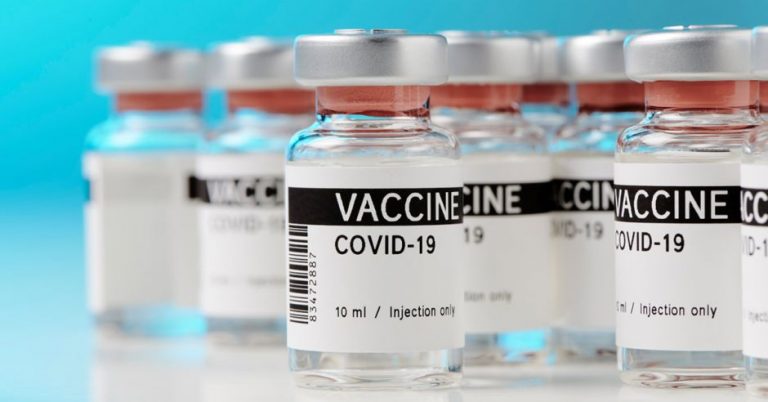 CNVE mantiene obligatoriedad de vacuna contra COVID-19 y niega ordenar despidos