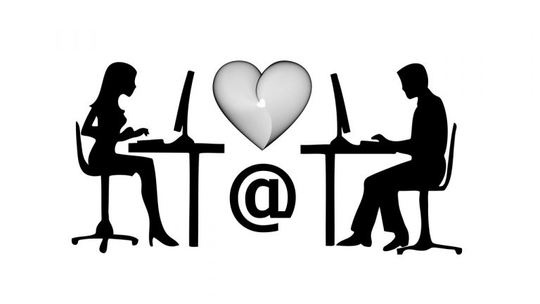 Cuento inspirado en los amores virtuales