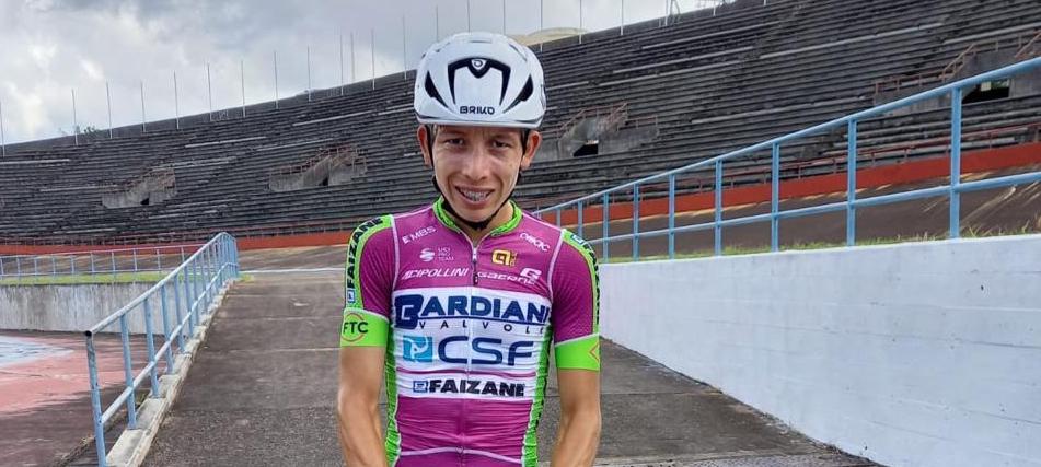 Imagen principal del artículo: Kevin Rivera recupera nivel de cara a las etapas de montaña