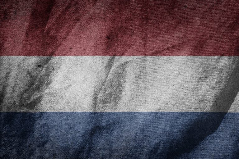 Países Bajos enfrenta primeros disturbios en 40 años