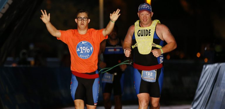 Oficial: el triatleta Chris Nikic estará presente en el Mundial Ironman de Kona 2021