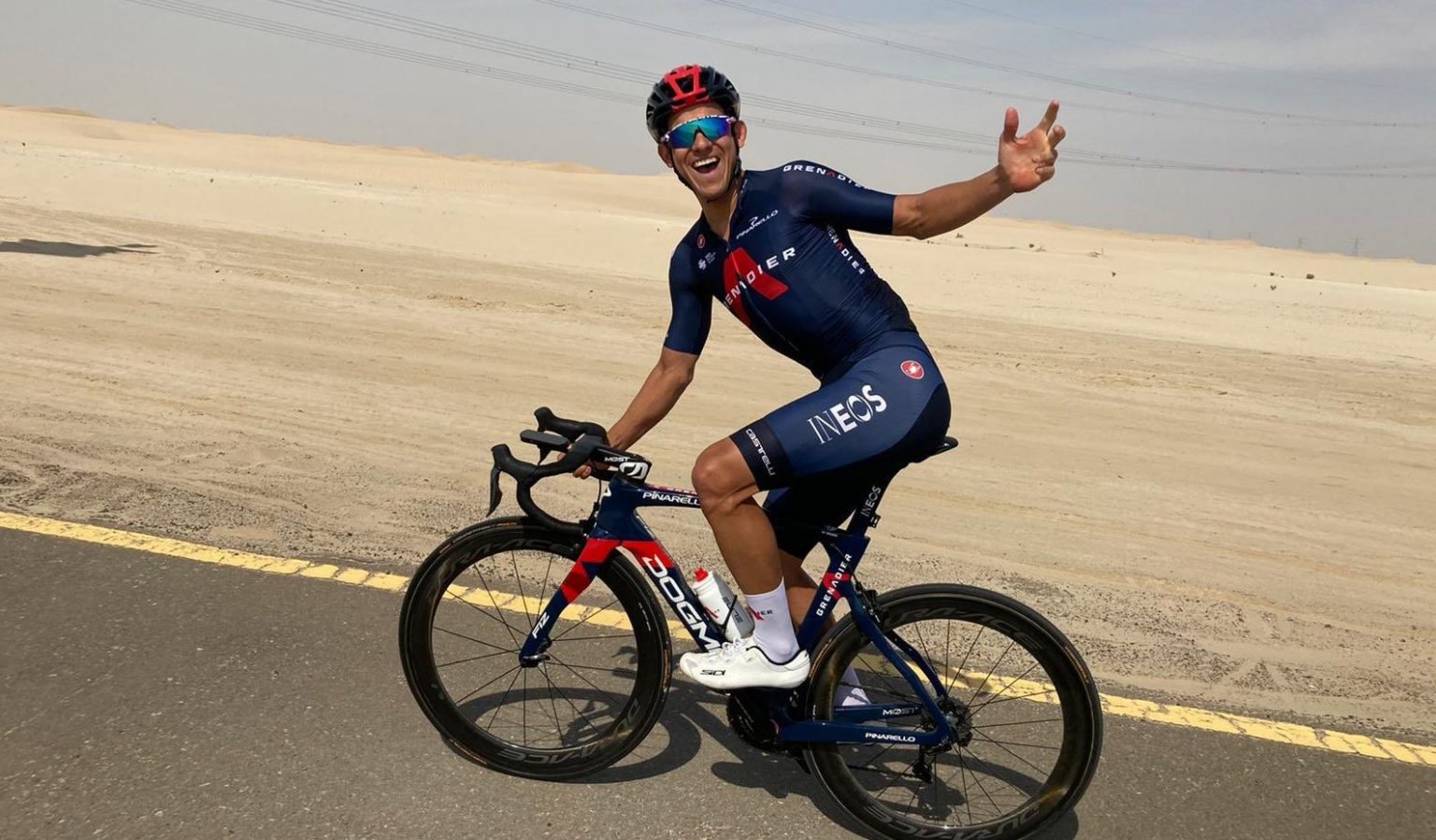 Imagen principal del artículo: Andrey Amador terminó la cuarta etapa del UAE Tour 2021 con el mismo tiempo que el ganador