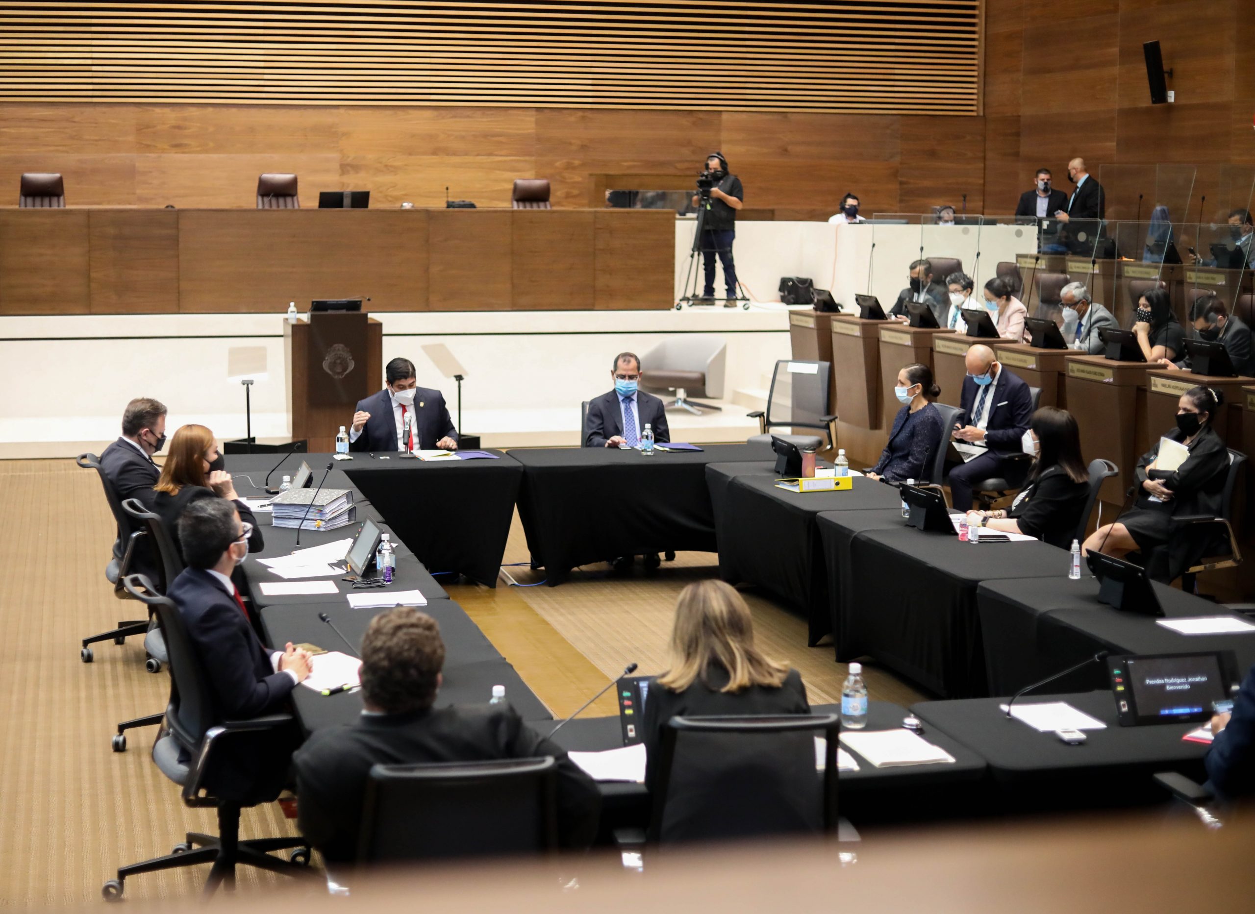 Imagen principal del artículo: Del día en que Dragos se robó el mandado