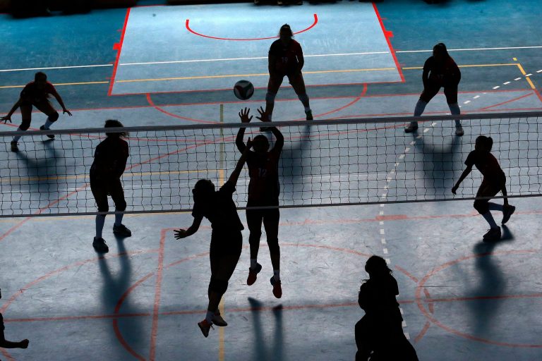 Reforma constitucional para reconocer el deporte y recreación como derecho pasa el primer debate