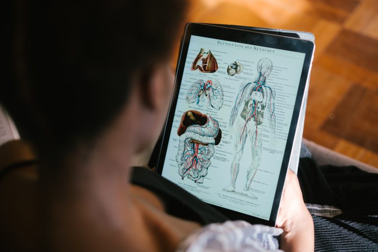 Challenges through Gamification: Innovating Educational Resources