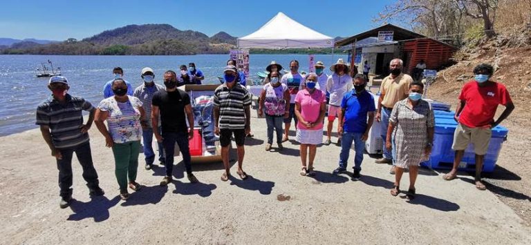 Pescadores de Puerto Níspero quieren volver a despegar sus negocios con nuevo equipo de trabajo