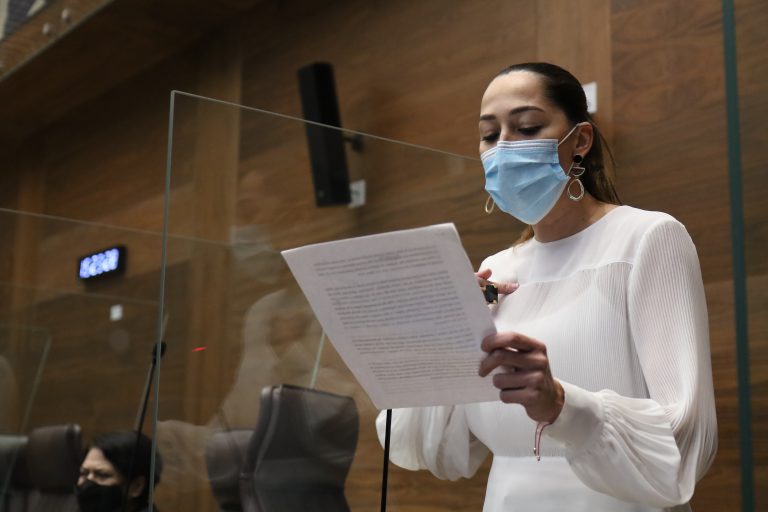 María Inés Solís niega haber filtrado audio de Juan Carlos Hidalgo y afirma ser una de las víctimas