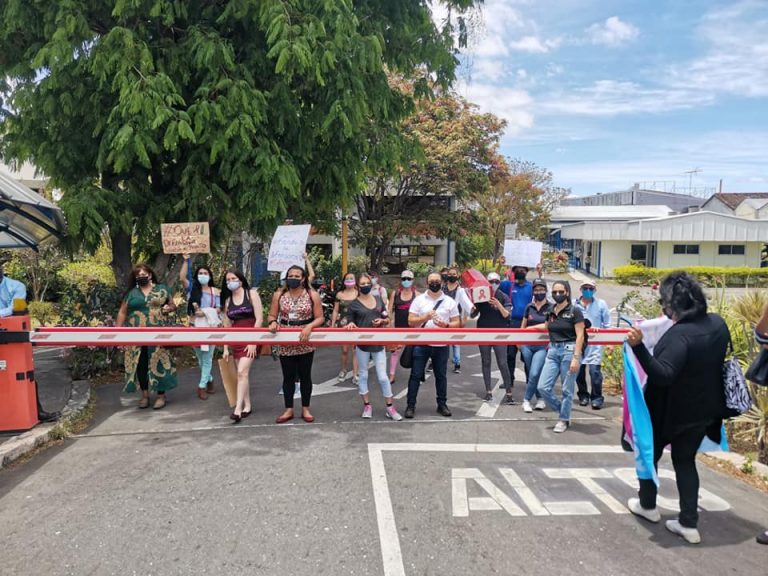 Nuevas polémicas en el Congreso y en la Defensoría