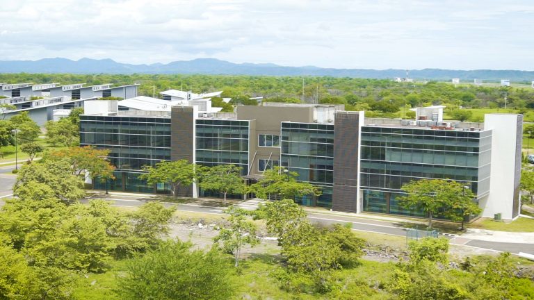 Estrategia de CINDE para llevar empleo fuera del GAM registra un crecimiento anual del 15%