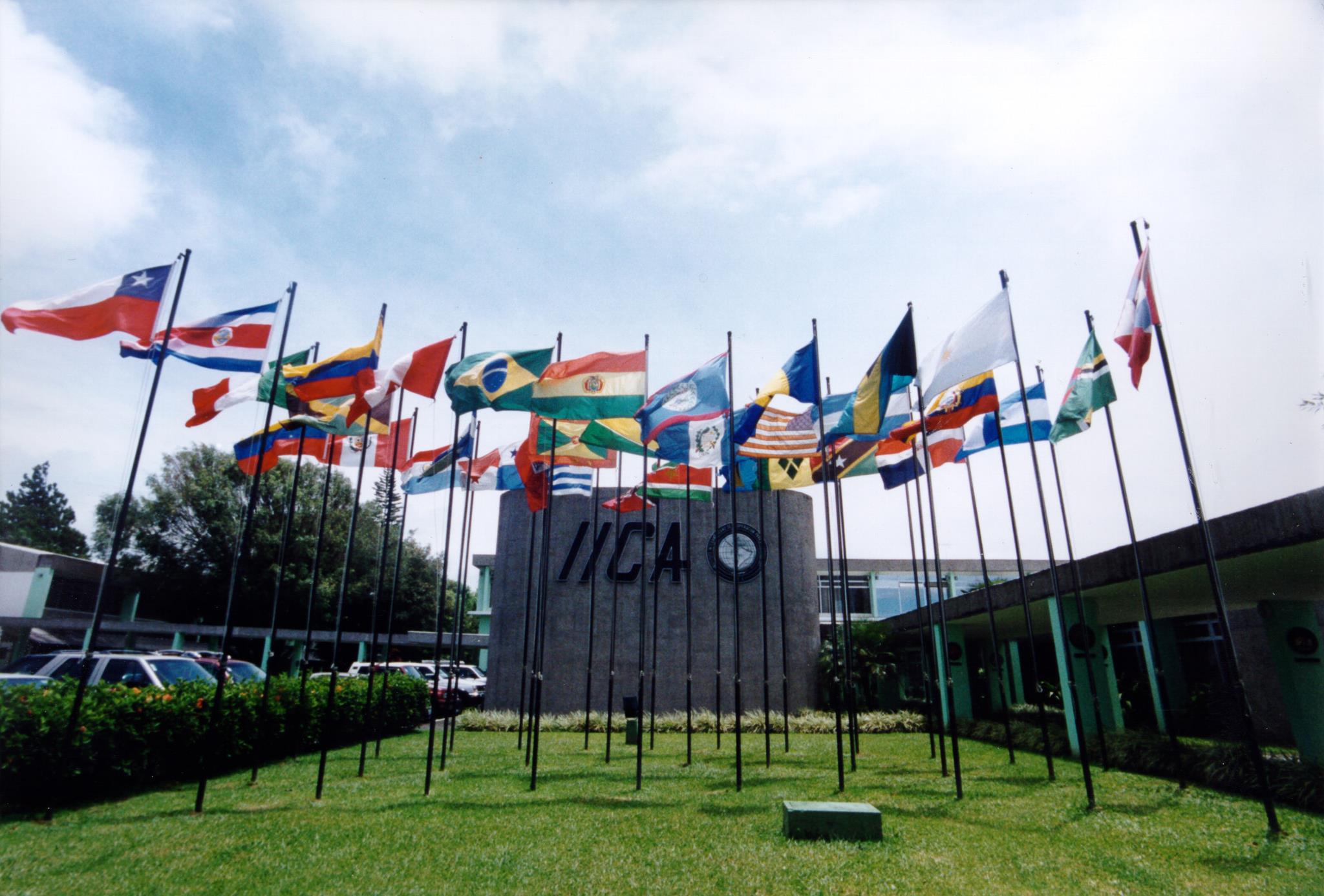 Imagen principal del artículo: Desafío de Juventudes Rurales ofrece oportunidad de crecimiento a jóvenes interesados en tecnología