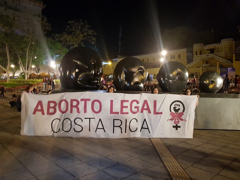 Recogerán firmas para presentar proyecto de ley que legalizaría el aborto voluntario en Costa Rica