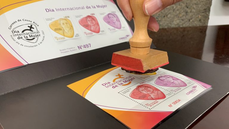 Con emisión postal Correos de Costa Rica homenajea el trabajo de tres mujeres costarricenses