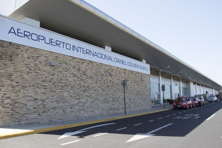 Aeropuerto Daniel Oduber permanecerá cerrado hasta el jueves 21 de noviembre