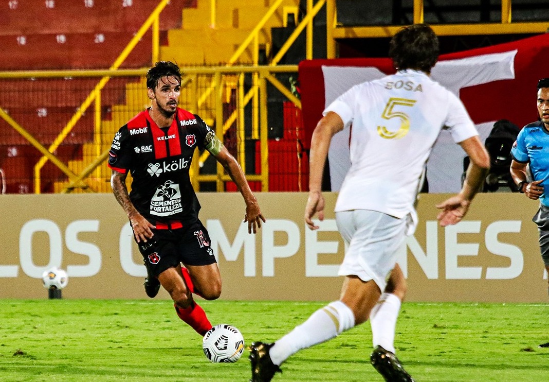 Imagen principal del artículo: LDA cae derrotado 0-1 ante el Atlanta United con polémica incluida