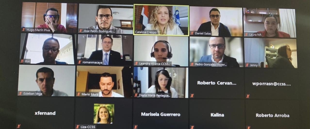 Imagen principal del artículo: De Crespo, Acuña, la variante brasileña, la AstraZeneca ¡y los ovnis!