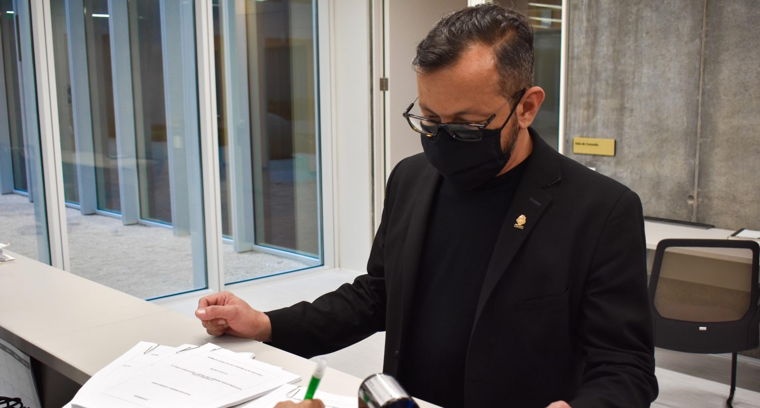 Imagen principal del artículo: Otra compra cuestionada en la Caja, nuevo proyecto de cannabis y... un desafortunado tuit