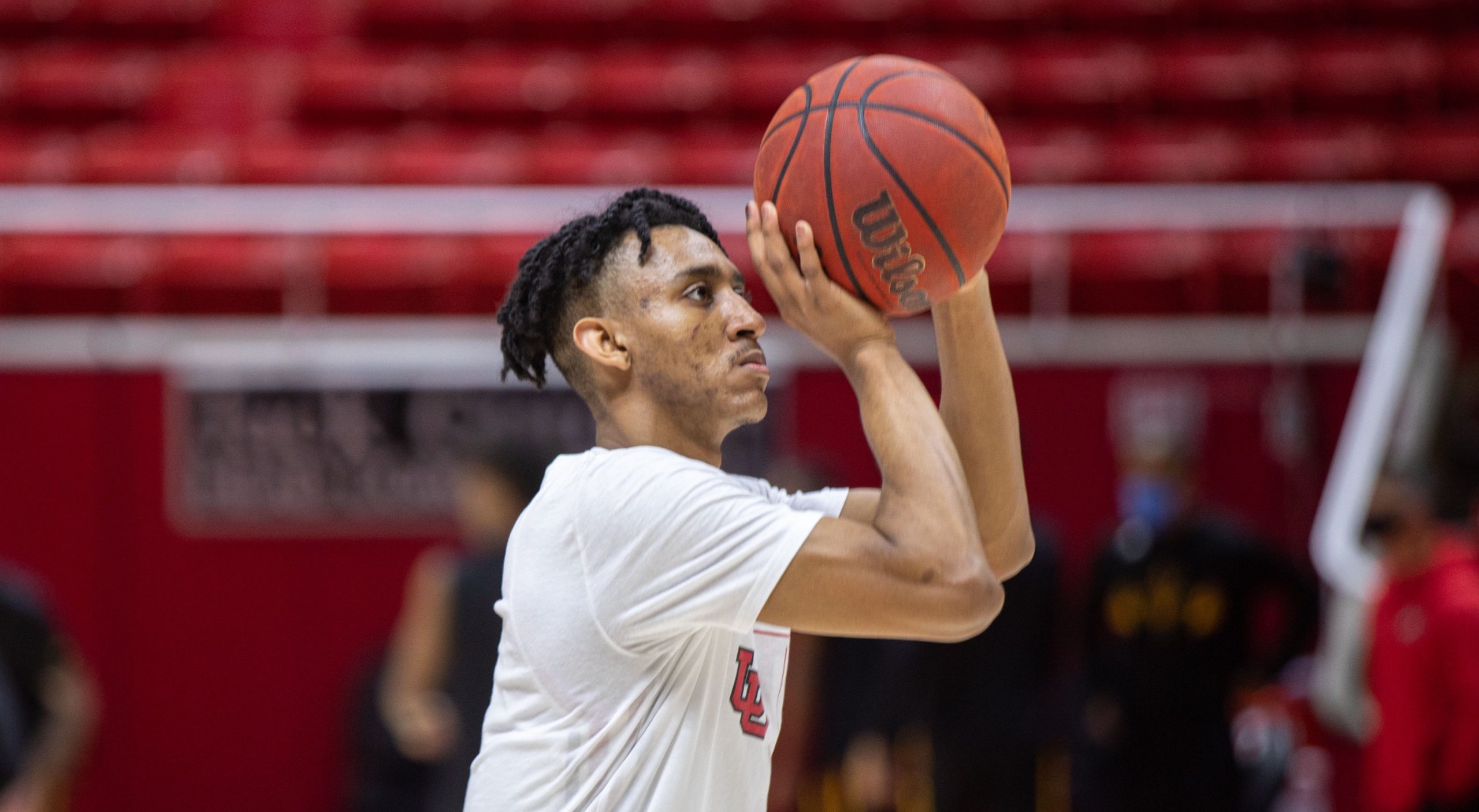 Imagen principal del artículo: El costarricense Ian Martínez dejó Utah y fichó con una de las mejores universidades de Estados Unidos