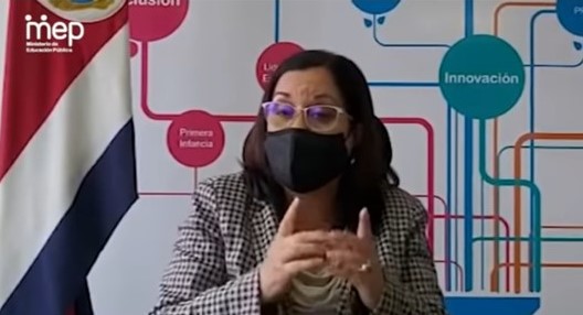 Ministra de Educación renuncia tras polémica por pruebas FARO e inminente moción de censura