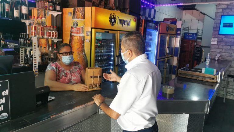 PEN: Salarios del sector comercio son más bajos en zonas más afectadas por violencia con armas de fuego