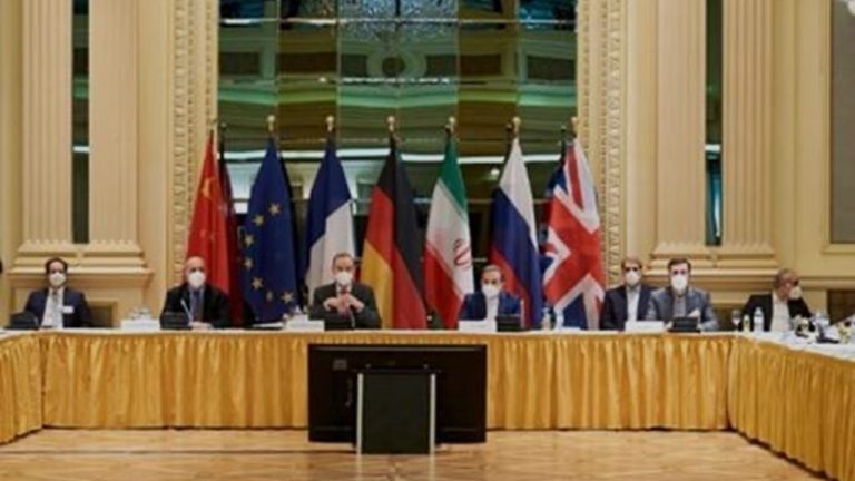 Crece presión de potencias por salvar el acuerdo nuclear de 2015