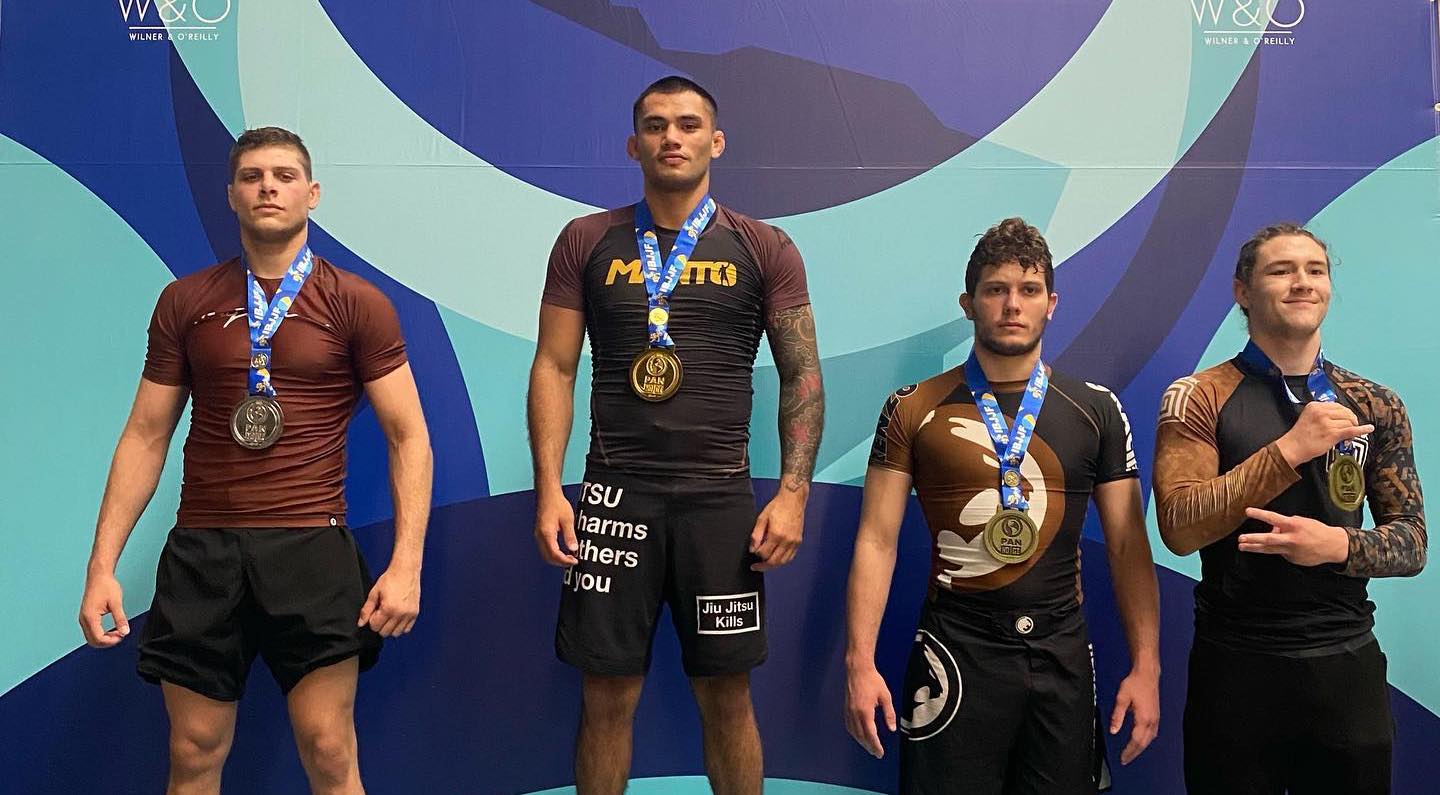 Imagen principal del artículo: Máximo exponente del jiu-jitsu costarricense se coronó campeón panamericano sin kimono
