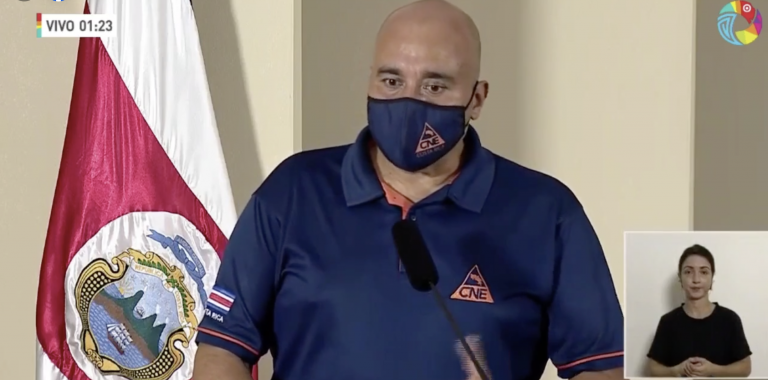 Cuatro de cada cinco cantones reporta alto aumento de casos por COVID-19