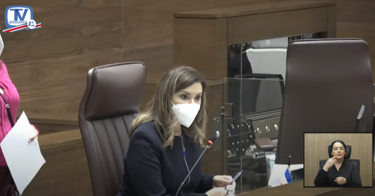 Ley de Empleo Público entra en recta final y diputados dan primer debate a ley que evitará que su salario suba