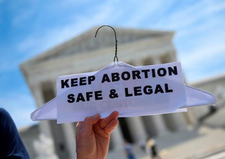 La Casa Blanca anuncia un proyecto de ley para proteger el aborto en EEUU a nivel federal