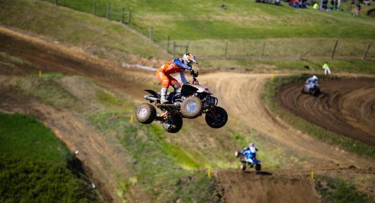 César Jiménez alcanza el Top 10 en su tercera carrera como profesional en Estados Unidos