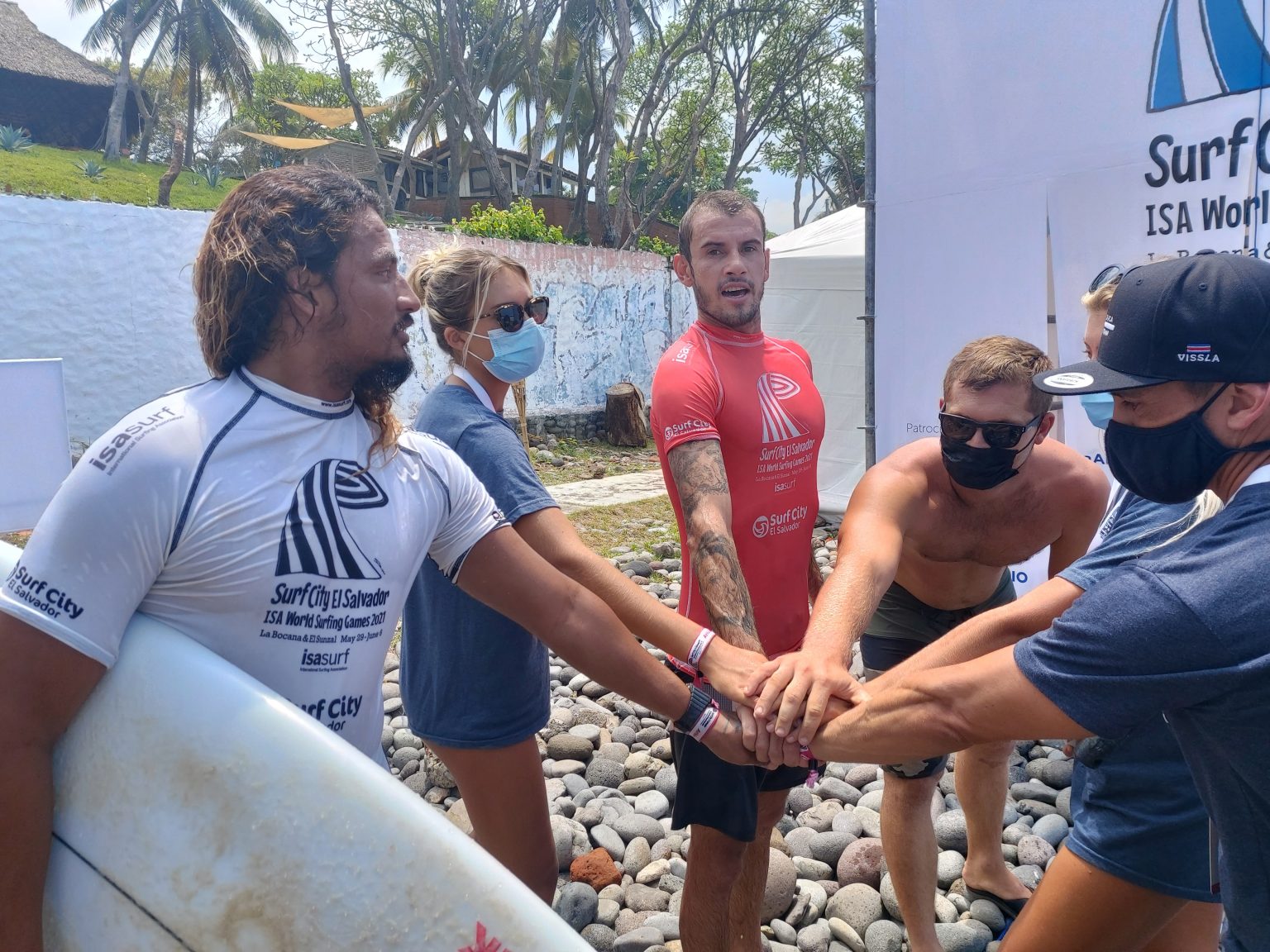 Imagen principal del artículo: Día triste para Costa Rica en el Mundial de Surf