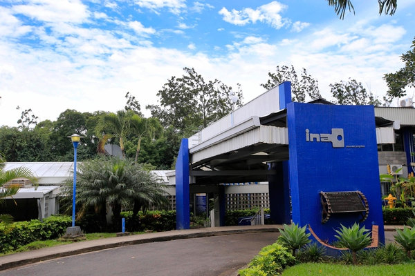 Imagen principal del artículo: Hospital México e INA establecen alianza para acelerar el proceso de vacunación