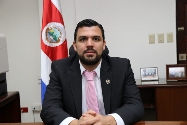 Renuncia el viceministro de Seguridad, Eduardo Solano