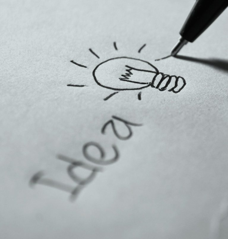 Design Thinking: The Key to Promote 21st Century Skills in the Class