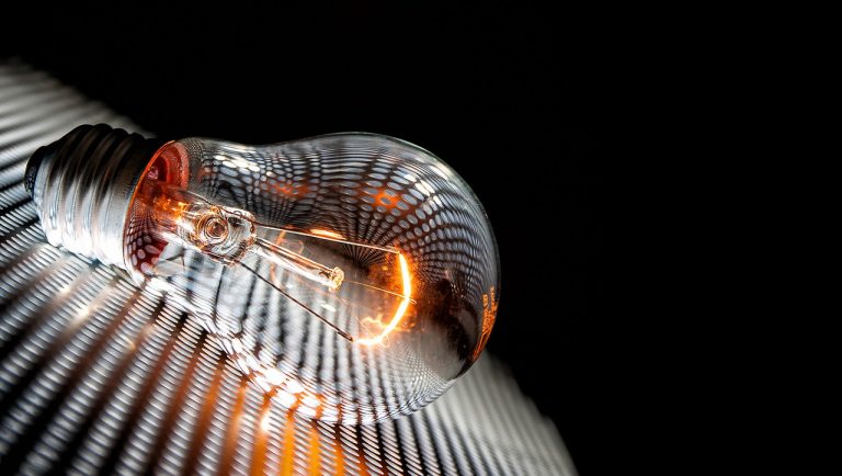 Razones válidas para conocer el significado y la importancia de la energía renovable y los combustibles fósiles