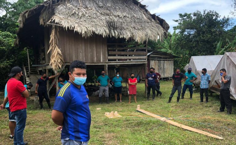 Indígenas Bribri cuentan con nueva cooperativa para comercializar cacao y abacá