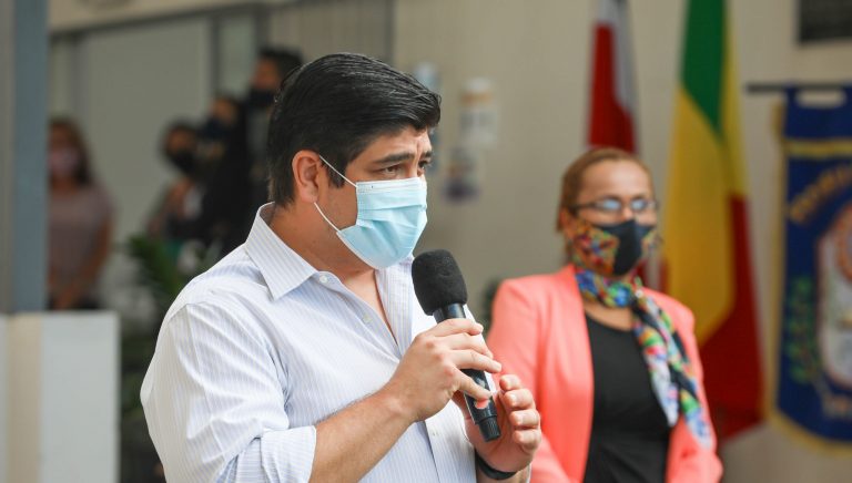 500.000 vacunas y una moción de censura altamente inusual