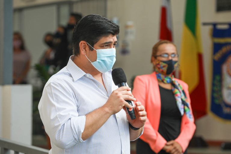 Alvarado defiende nombramiento de Ottón Solís en la OCDE: "Tengo un criterio propio"