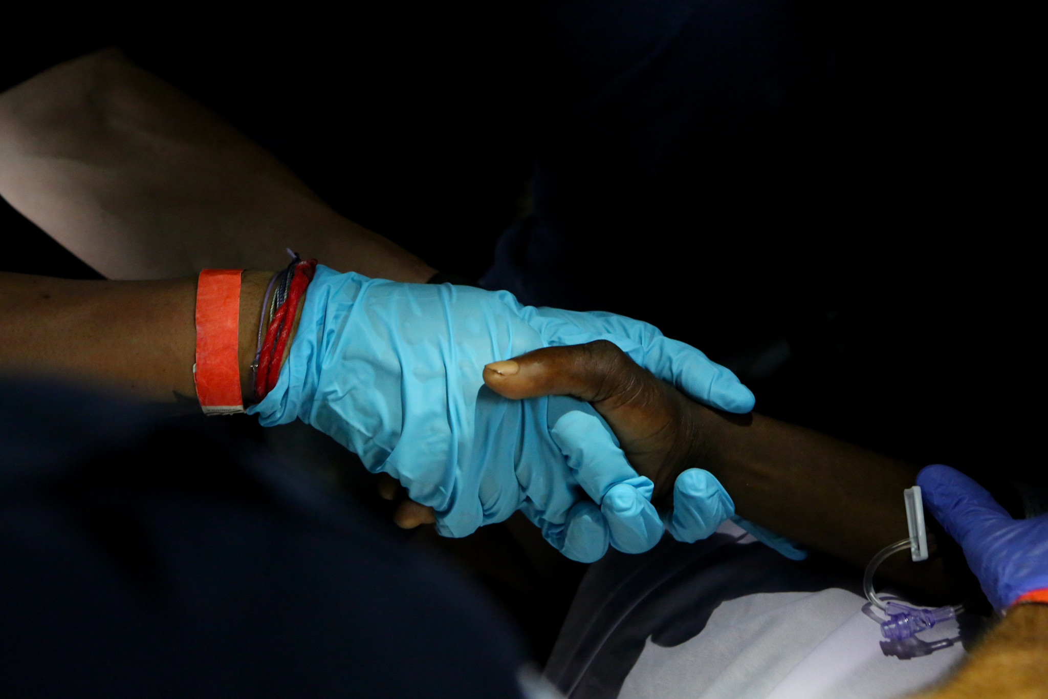 Imagen principal del artículo: Tras una semana del terremoto Haití permanece devastada