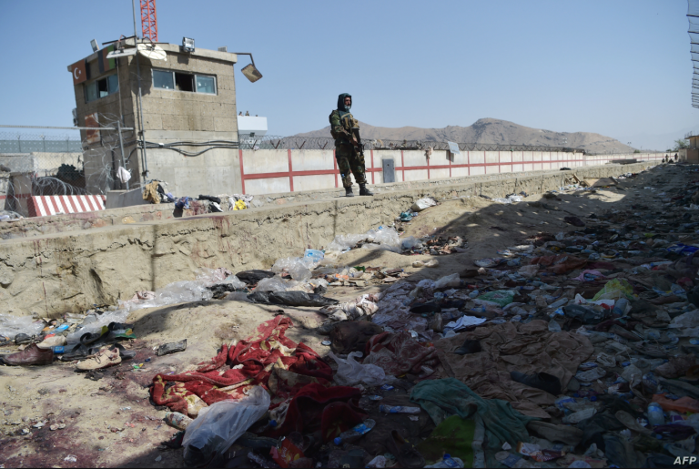 Biden advierte de que es "altamente probable" otro atentado en Kabul en las próximas 24-36 horas