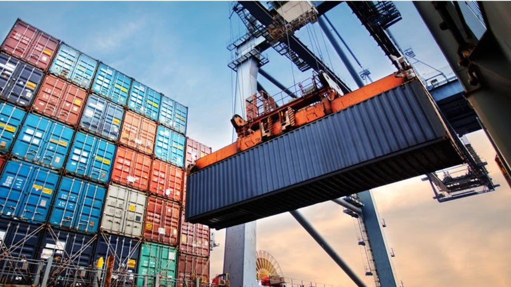 Gobierno confirma que exportaciones volverán a regirse por el TLC tras fallo en EE. UU.