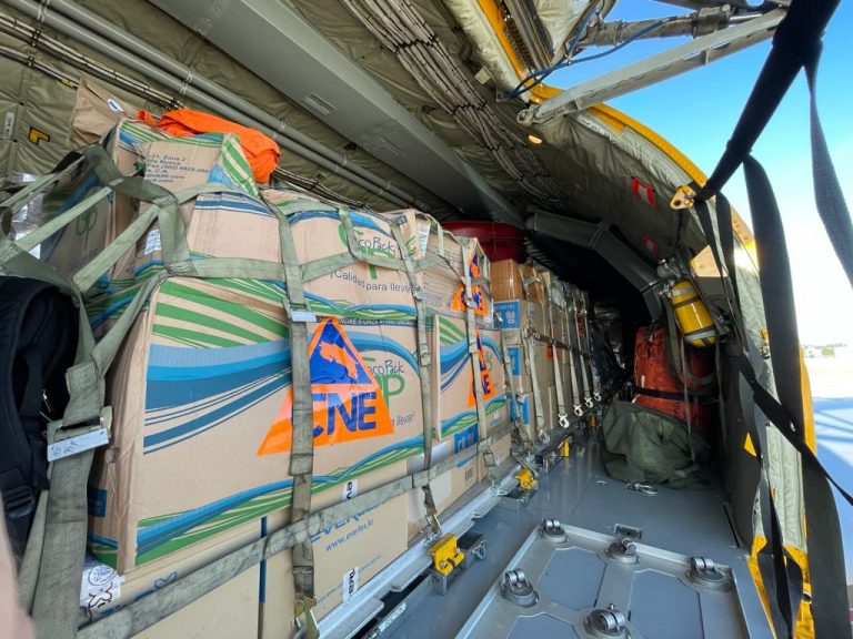 Costa Rica envía suministros alimenticios y de protección personal a Haití tras terremoto