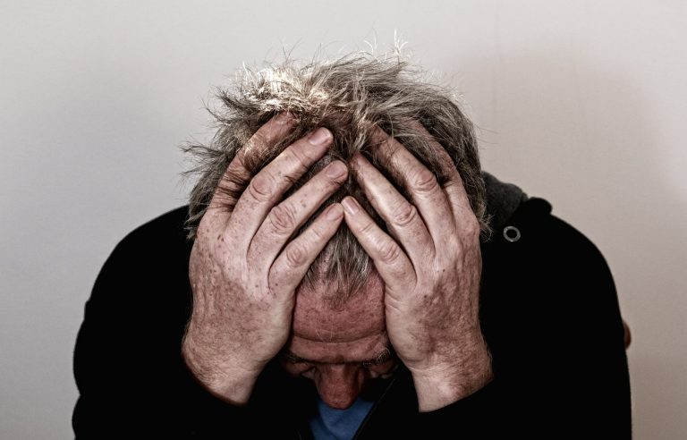 El constante dolor de cabeza antes deudas no existentes de los contribuyentes