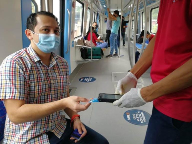 Pago electrónico llegará a los trenes a partir del 6 de setiembre y se espera en buses en 2022